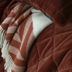 Lexington Quilted Cotton Velvet Överkast -möbel affär lexington quilted cotton velvet overkast 2